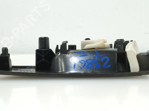 Klamka zewnętrzna drzwi tylnych lewych RENAULT CLIO IV (BH_) 0.9 TCe 90 (BHNF, BHMA, BHMH, BHJK, BHJR) | BP29934546C130