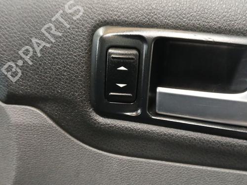 Used Right front window switch Right front window switch FORD FOCUS II (DA_, HCP, DP) 1.6 TDCi (109 hp) 36778404 36778404