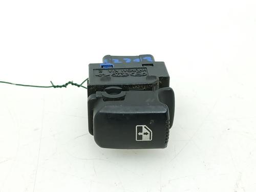 Used Left rear window switch HYUNDAI SANTA FÉ II (CM) 2.2 CRDi (139 hp) 29808020