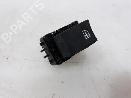 Used Right rear window switch RENAULT MEGANE IV Hatchback (B9A/M/N_) 1.2 TCe 100 (B9MS) (100 hp) 10149992