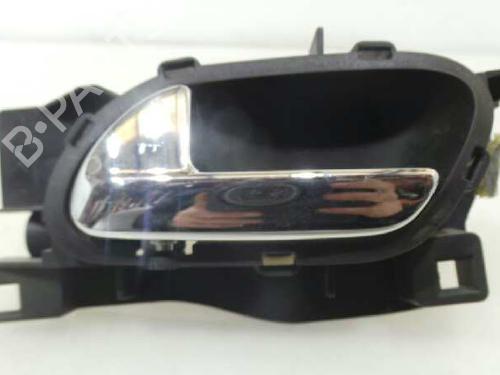 Used Rear left interior door handle PEUGEOT 407 (6D_) 2.0 (6DRFNB, 6DRFNE) (136 hp) 6709404
