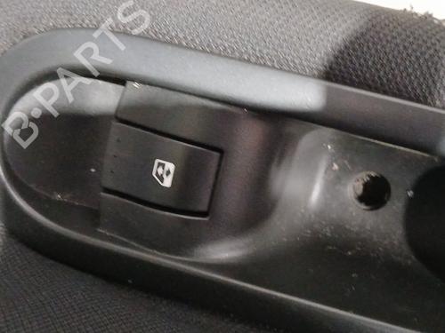 Used Left rear window switch Left rear window switch RENAULT MEGANE II (BM0/1_, CM0/1_) 1.6 16V (BM0C, CM0C) (113 hp) 32686823 32686823