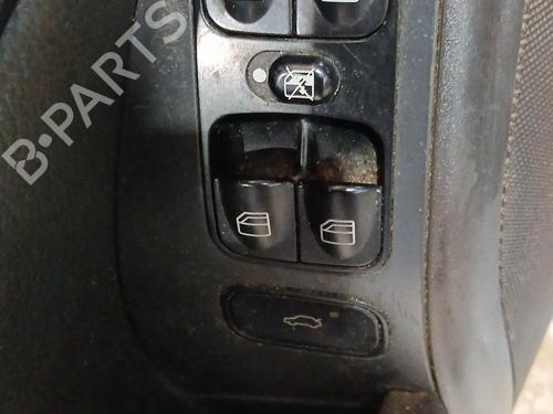 Used Left front window switch Left front window switch MERCEDES-BENZ C-CLASS (W203) C 220 CDI (203.006, 203.008) (143 hp) 36533166 36533166