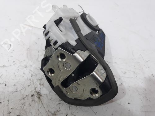 Rear right lock TOYOTA YARIS (_P13_) 1.5 Hybrid (NHP130_, NHP130) | BP5776869C99 