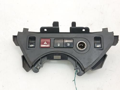 Used Switch Switch CITROËN BERLINGO Box Body/MPV (B9) 1.6 HDi / BlueHDi 75 (75 hp) 33319187 33319187
