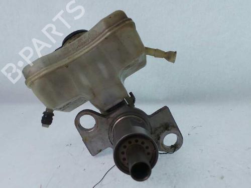 Used Brake master cylinder AUDI Q5 (8RB) 2.0 TDI quattro (170 hp) 2531565