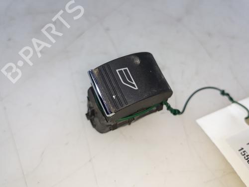 Used Right front window switch FORD FOCUS III [2010-2020]  15549034