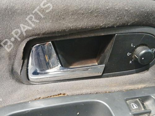 Used Front left interior door handle Front left interior door handle 38950480 38950480