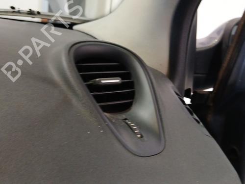 Used Air vent RENAULT GRAND SCÉNIC II (JM0/1_) 1.9 dCi (JM14) (131 hp) 28422928