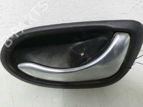 Used Rear right interior door handle NISSAN PRIMERA (P12) 2.0 (140 hp) 3208951