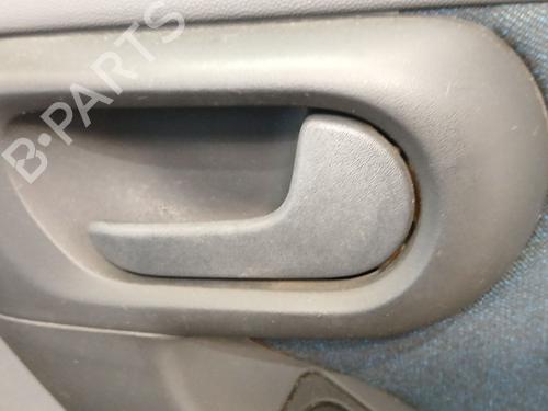 Maniglia interna anteriore destra OPEL CORSA C (X01) 1.7 DI (F08, F68) (65 hp) 28216374