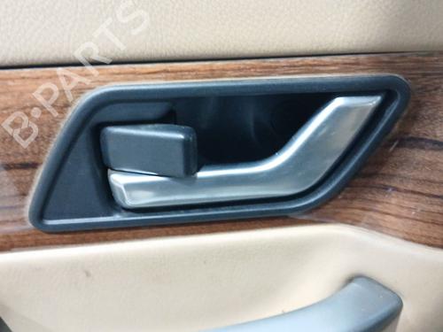 Used Front left interior door handle Front left interior door handle 38625952 38625952
