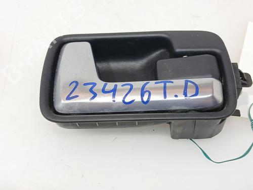 Used Rear right interior door handle LAND ROVER DISCOVERY III (L319) 2.7 TD 4x4 (190 hp) 27341471