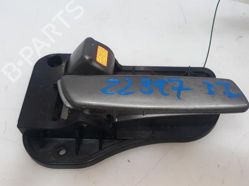 Used Front right interior door handle KIA CARENS III MPV (UN) 2.0 CRDi 140 (140 hp) 16866378