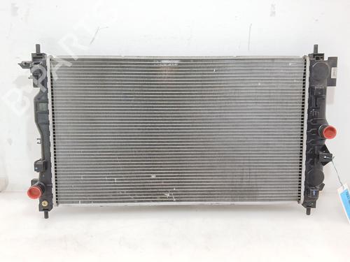 Used Water radiator Water radiator 37520672 37520672