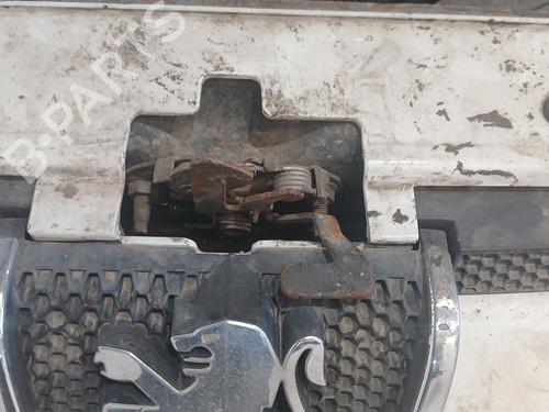 hood-lock-peugeot-partner-mpv-5_-g_-1996-39564572 main image