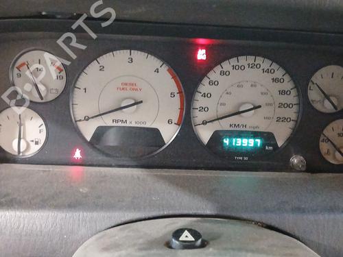 Cockpit JEEP GRAND CHEROKEE II (WJ, WG) 2.7 CRD 4x4 (163 hp) 28188768