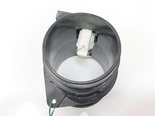 Mass air flow sensor LAND ROVER DISCOVERY III (L319) 2.7 TD 4x4 | BP28377833M95