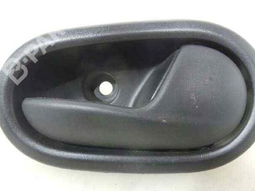 Used Front right interior door handle Front right interior door handle DACIA SANDERO II 1.2 (75 hp) 6245194 6245194
