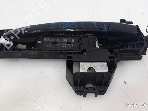 Used Rear left exterior door handle MERCEDES-BENZ C-CLASS T-Model (S204) C 220 CDI (204.202) (170 hp) 16269986