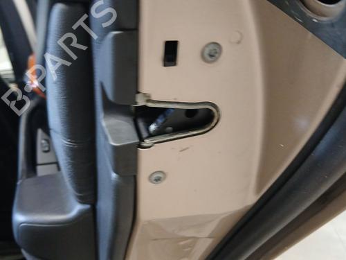 rear-right-lock-mercedes-benz-s-class-w220-v220-1998-1999-2000-2001-2002-2003-2004-2005-37792715 main image