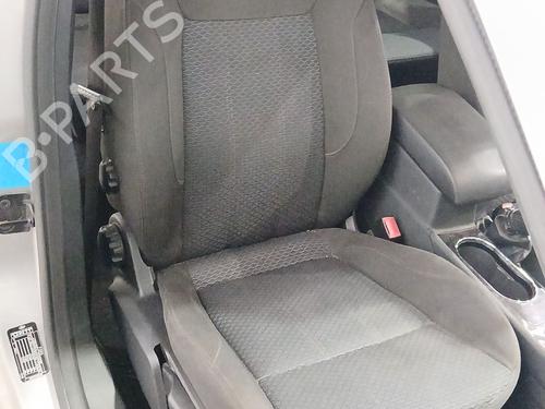 right-front-seat-ford-mondeo-iv-turnier-ba7-2007-2008-2009-2010-2011-2012-2013-2014-2015-38599331 main image