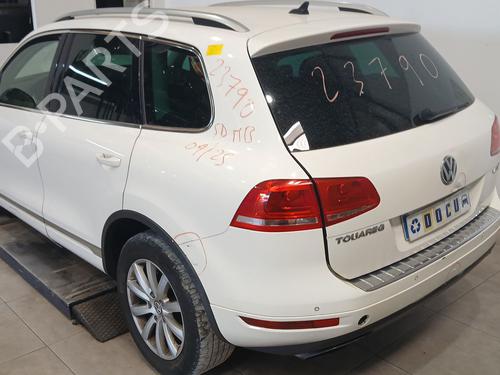 Vitre de custode arrière gauche VW TOUAREG (7P5, 7P6) 4.2 V8 TDI | BP30872770C93