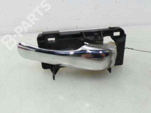 Used Front right interior door handle Front right interior door handle ALFA ROMEO 147 (937_) 1.6 16V T.SPARK (937.AXA1A, 937.AXB1A, 937.BXB1A) (120 hp) 4587818 4587818