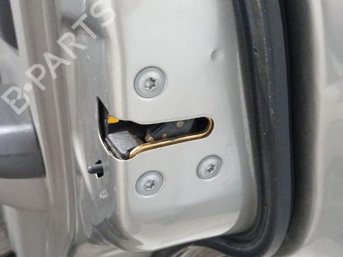 Rear right lock NISSAN X-TRAIL I (T30) 2.2 dCi 4x4 82502AA21A | 82502AA21A