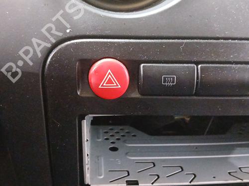 Advarselsbryter Advarselsbryter SEAT IBIZA III (6L1) 1.9 TDI (100 hp) 36701482 36701482