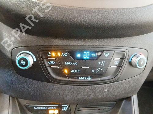 Used Climate control Climate control FORD TRANSIT COURIER B460 Box Body/MPV 1.0 EcoBoost (100 hp) 33977440 33977440