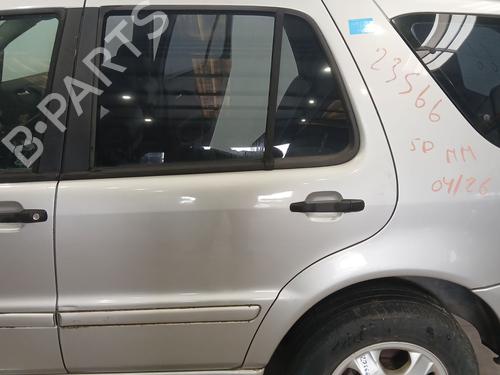 Used Left rear door Left rear door 38772614 38772614