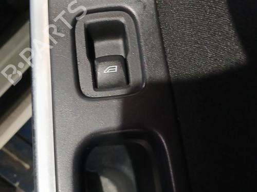 Used Right rear window switch Right rear window switch 36808308 36808308