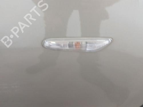 Used Right side indicator Right side indicator BMW 5 (E60) 525 d (177 hp) 40459012 40459012