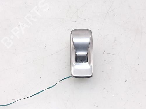 Used Right rear window switch Right rear window switch JAGUAR XF I (X250) 2.2 D (190 hp) 33273215 33273215