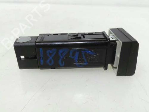 Switch KIA CARENS II MPV (FJ) 2.0 CRDi | BP3507086I30 