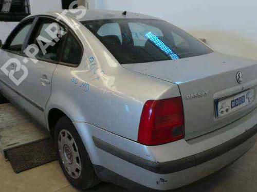 Left rear window switch VW PASSAT B5 (3B2) 1.9 TDI | BP3253291C108  - Image 9