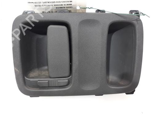 Used Rear right interior door handle Rear right interior door handle MERCEDES-BENZ VITO / MIXTO Van (W639) 122 CDI (639.601, 639.603, 639.605) (224 hp) 9708115 9708115