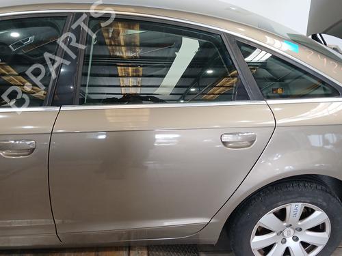 Used Left rear door Left rear door 37073658 37073658