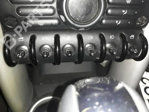 Used Right front window switch Right front window switch MINI MINI (R50, R53) Cooper (116 hp) 7996514 7996514