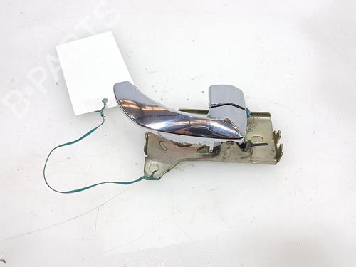 Used Front right interior door handle Front right interior door handle KIA SORENTO I (JC) 2.5 CRDi 4WD (140 hp) 33958775 33958775