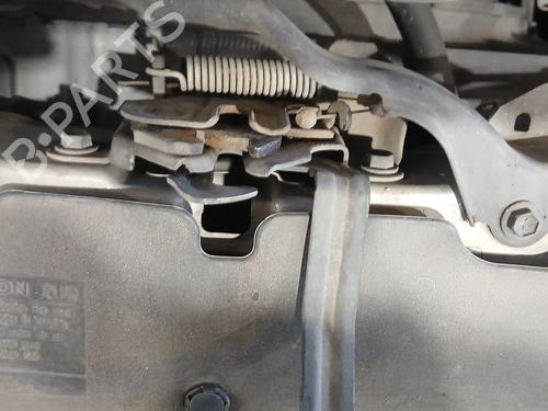 Used Hood lock TOYOTA AURIS (_E15_) 1.4 D-4D (NDE150_, NDE150R) (90 hp) 30897914