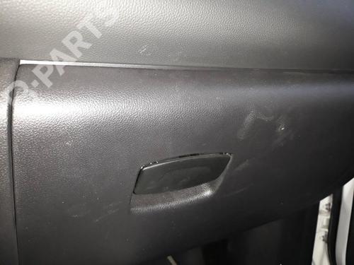 Used Glove box Glove box RENAULT KADJAR (HA_, HL_) 1.3 TCe 160 (HLNC) (160 hp) 7249833 7249833
