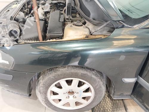 Used Left front fenders VOLVO S60 I (384) 2.4 (140 hp) 25282329