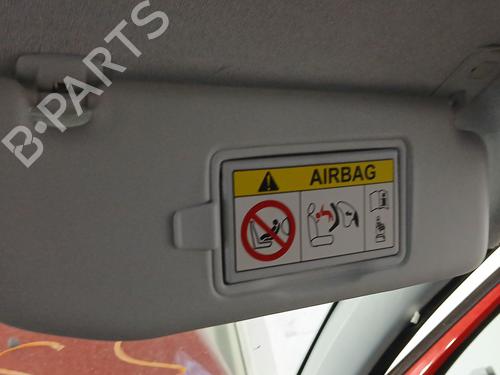 Højre solskærm Højre solskærm PEUGEOT 208 I (CA_, CC_) 1.2 VTI 82 (82 hp) 33558372 33558372