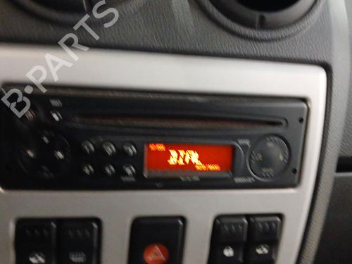 Used Radio Radio DACIA LOGAN (LS_) 1.6 (LS0B, LS0D, LS0F, LS0H) (87 hp) 32686798 32686798