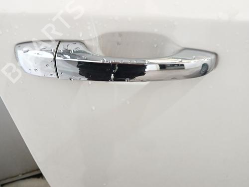Used Front right exterior door handle FIAT FREEMONT (345_) 2.0 JTD 4x4 (170 hp) 29823180