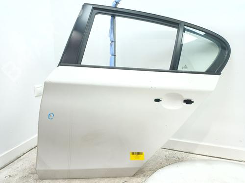 Used Left rear door BMW 1 (E87) 118 d (143 hp) 23993256