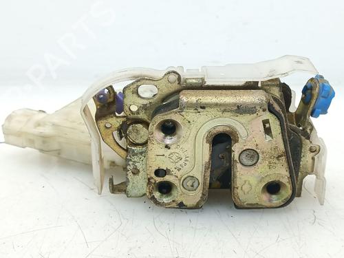 Used Front left lock NISSAN X-TRAIL I (T30) 2.2 dCi 4x4 (136 hp) 31711531