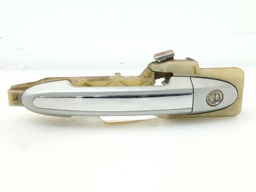 Used Front left exterior door handle HYUNDAI SANTA FÉ II (CM) 2.2 CRDi (139 hp) 29748331